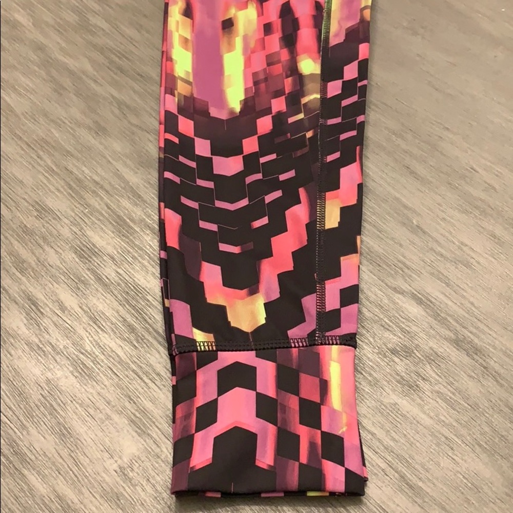 NEW ASICS Workout Pants - Picture 7 of 7